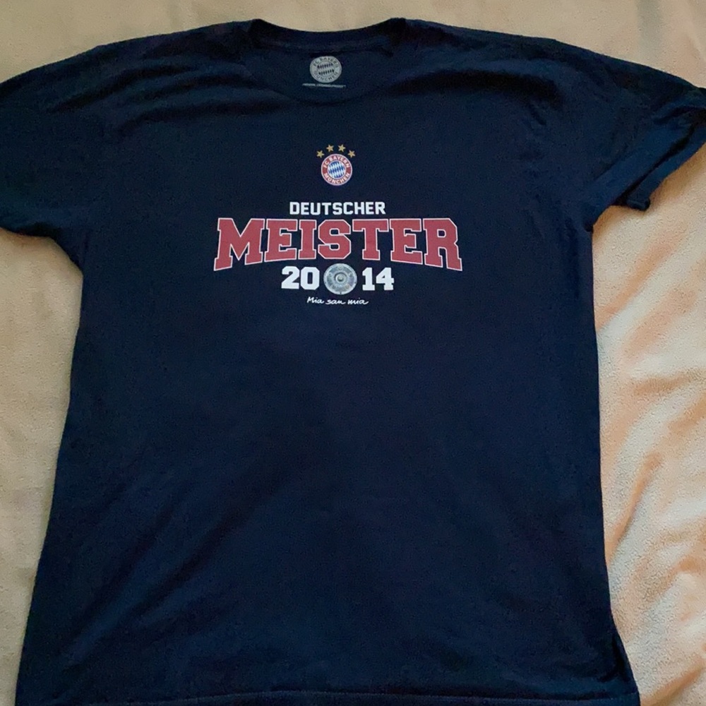 ⚽️ FC Bayern München 2014 Champions UNISEX SHIRT Meister Deutscher